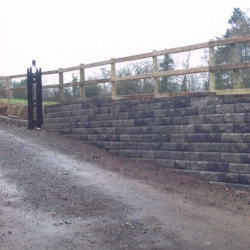 Driveway entrance anchor walling - Rock Co Tyrone